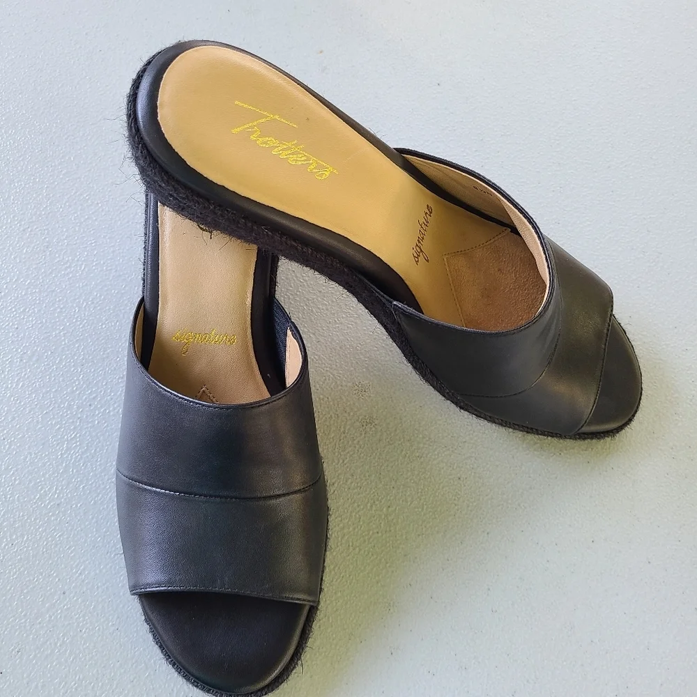 Trotters signature black wedges‎ T1903-001 9.5N